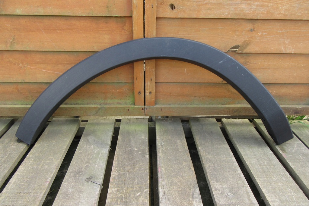 фото №1, Молдинг крыла задняя правая volvo xc40 31448329