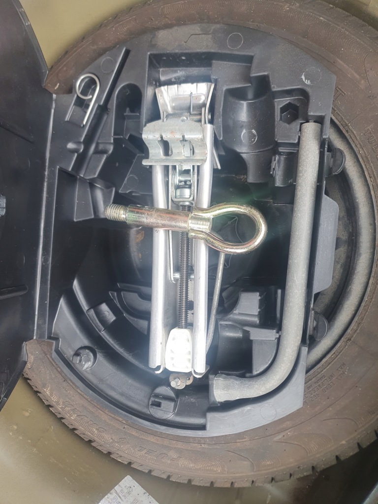 фото №11, Капот крышка двигателя vw volkswagen polo 9n 03r 3d 1.2 b kod l041 czarna