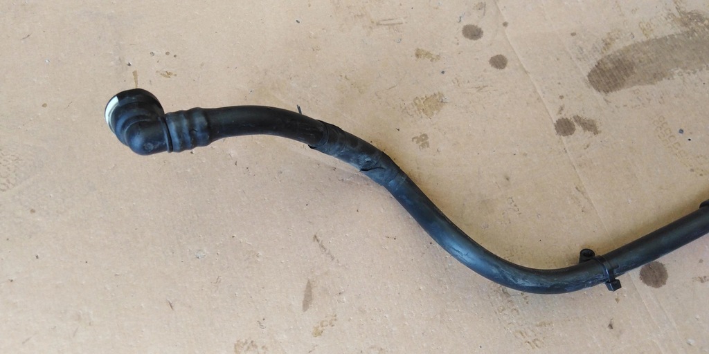 фото №5, Audi r8 4s шланг вентиляція бака 4t7201167l