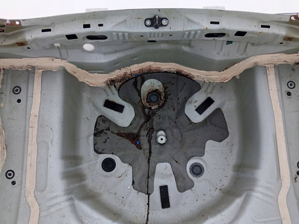 фото №1, Pas задняя поддон toyota yaris iii 040