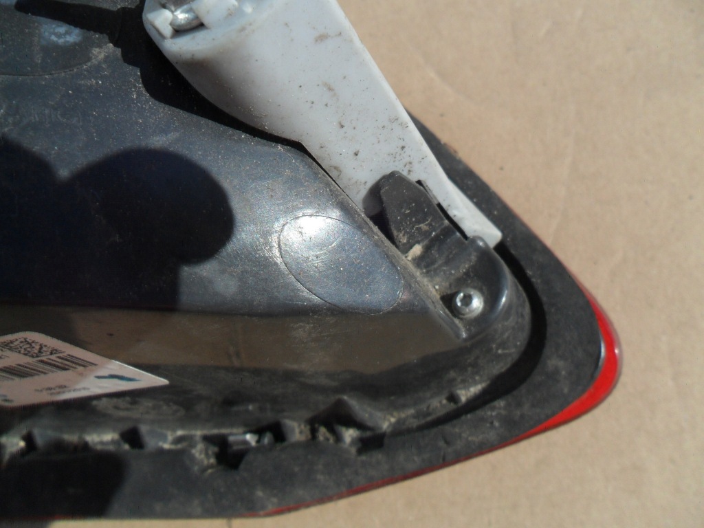 фото №12, Bmw seria 2 f45 лампа левый задняя w крышка 7311032-08