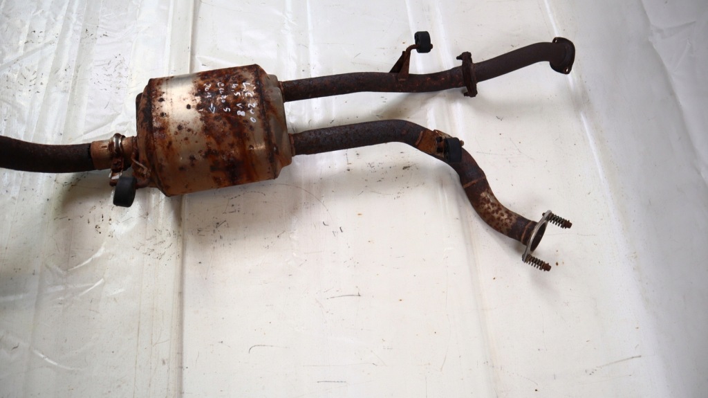 фото №5, Toyota land cruiser 200 4.5 v8 12- гаситель выхлоп труба