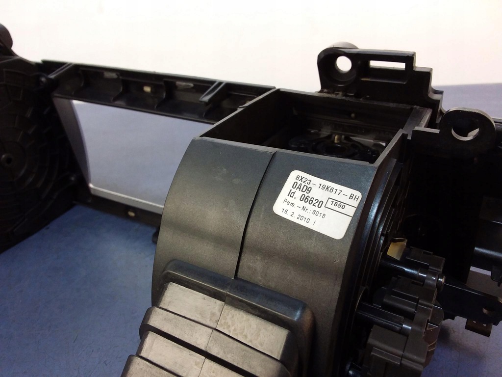 фото №8, Jaguar xf x250 ґрати панель обдув повітря