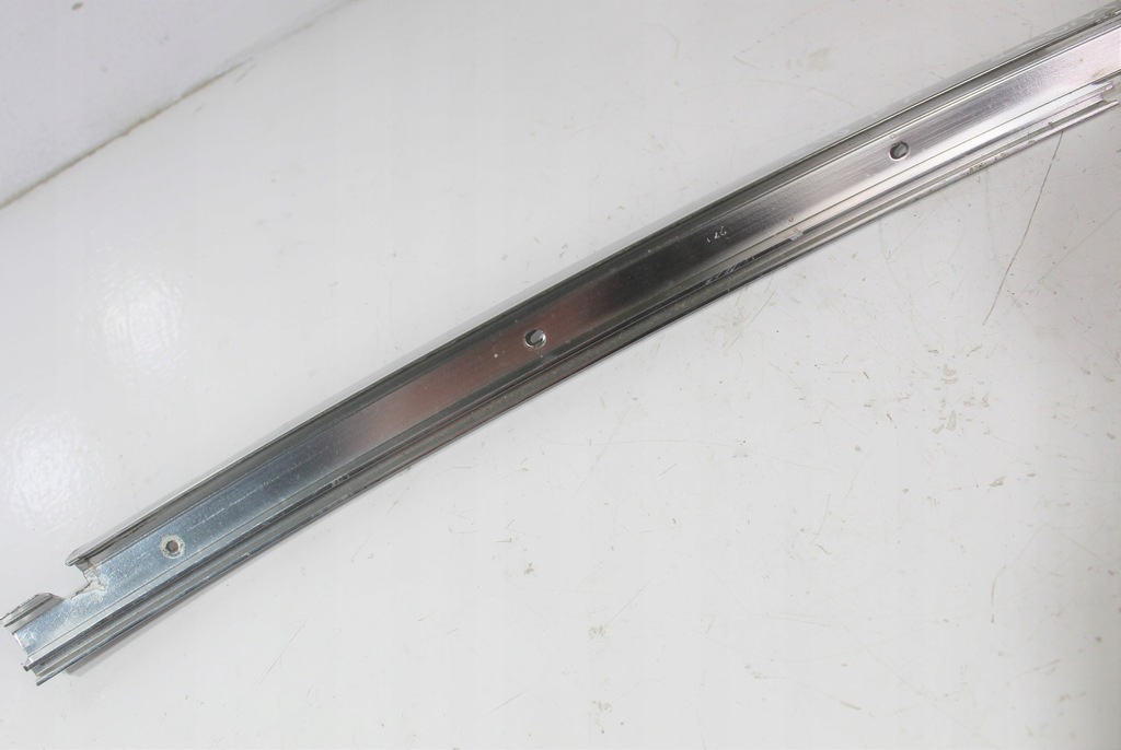 фото №7, Молдинг скло правий перед bmw e46 cabrio