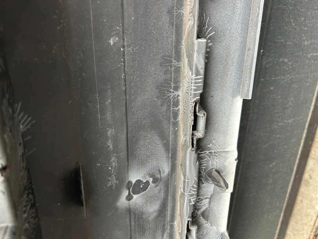 фото №11, Renault trafic iii lift iv 2021- бампер перед передний решётка радиатора 620226941r