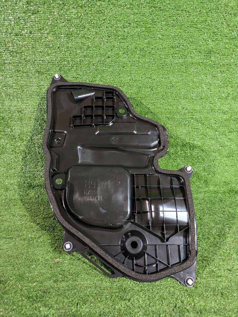 фото №1, Toyota corolla cross защита дверь перед правая оригинальный номер 6783116441