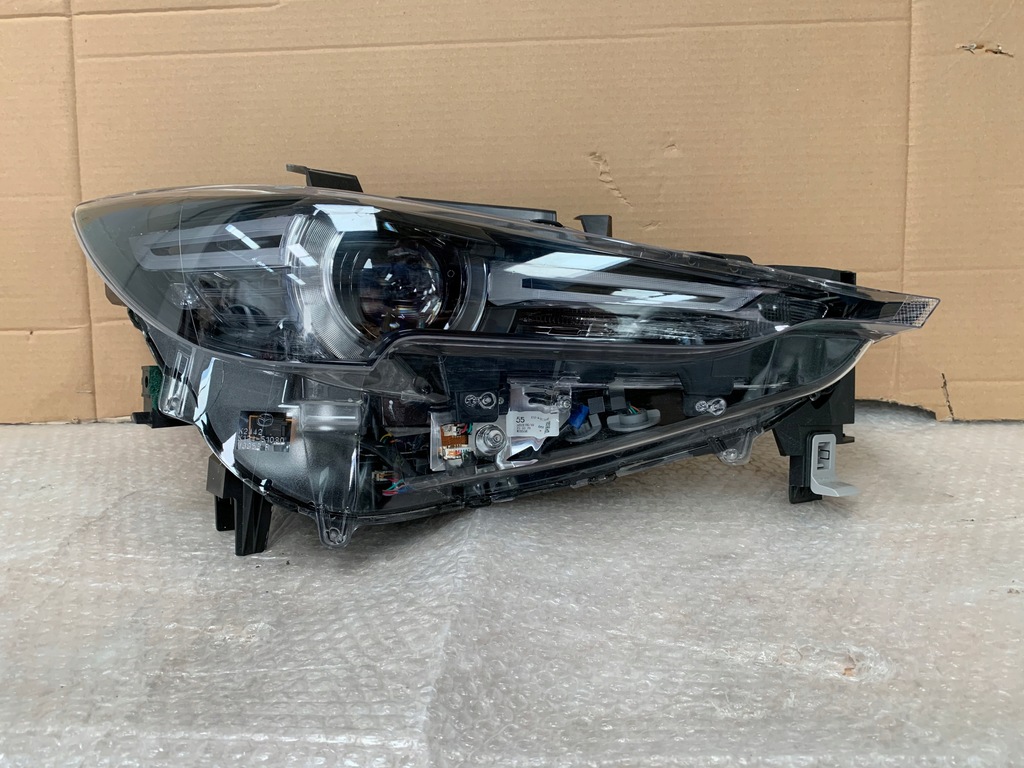 фото №1, Mazda cx5 ii 18- права лампа full led