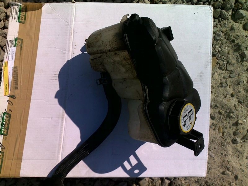 фото №1, Volvo xc90 - бачок жидкость