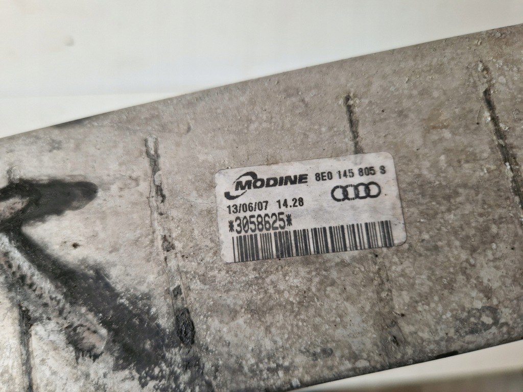 Інтеркулер радіатор повітря audi a4 b7 універсал 2004-2008 2.0 tdi Київ