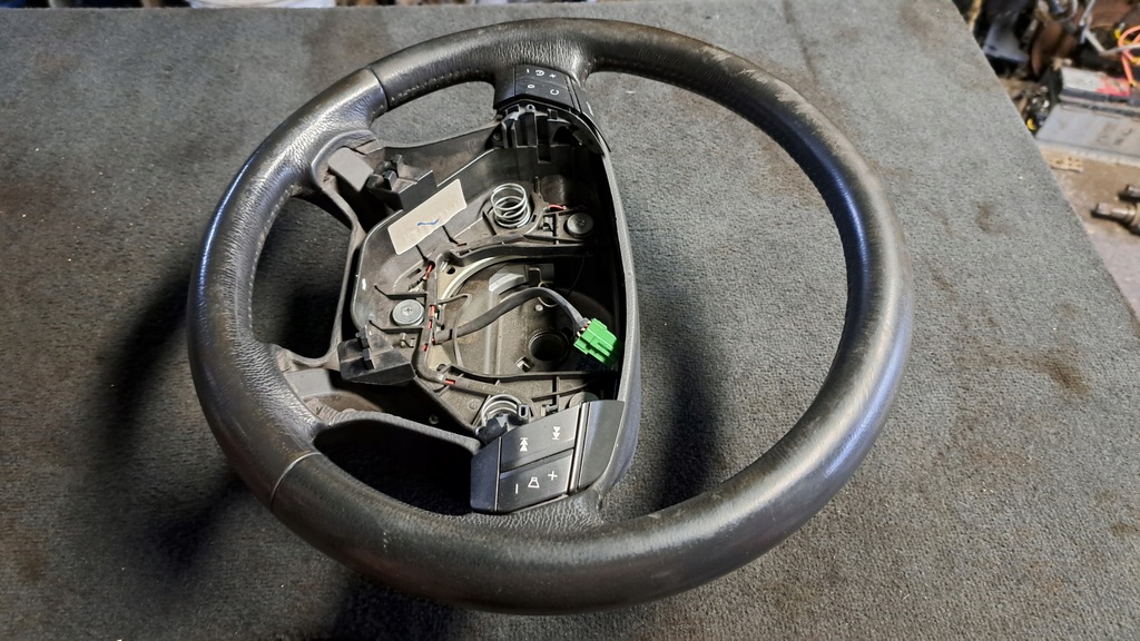 фото №6, Volvo xc90 i v70 ii s60 i xc70 воздуховод кожа мультифункция europa kpl.