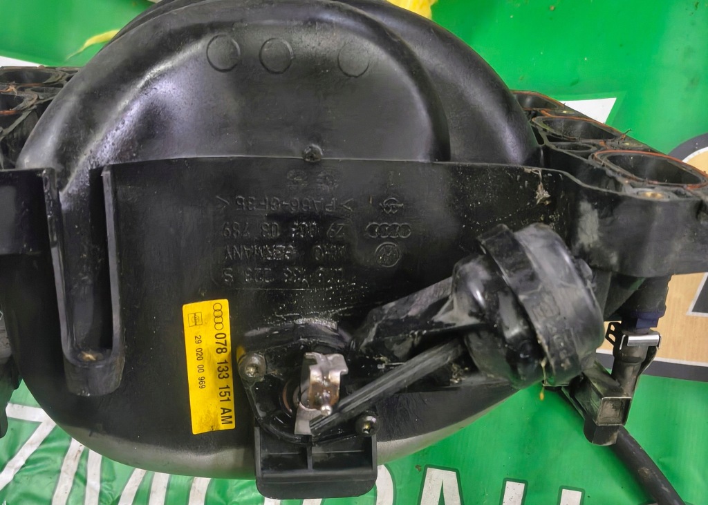 Купить Коллектор впускной  audi a6 4b2, c5 078133151am 1999