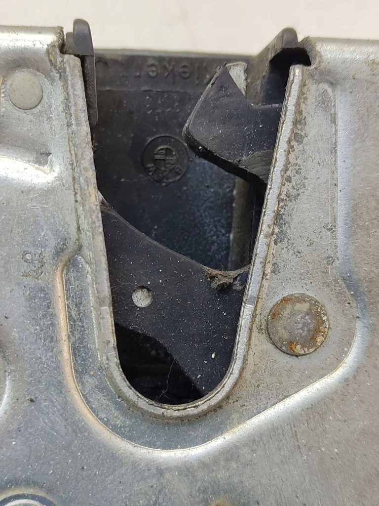 Bmw 7 e32 1993 замок двері задніх 810578 Зі Шроту