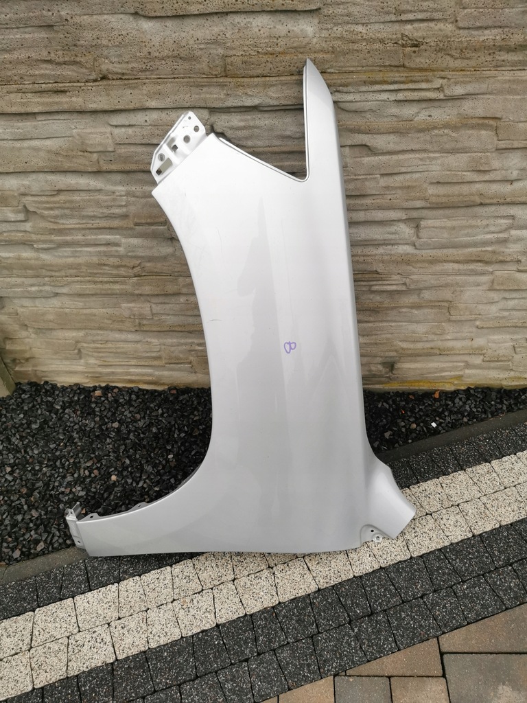 фото №1, Toyota land cruiser v8 крыло перед