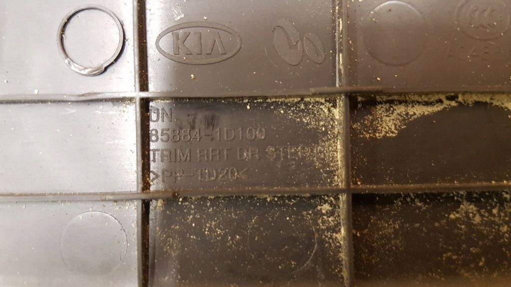 фото №3, Молдинг защита порог задняя 2szt пара kia carens iii