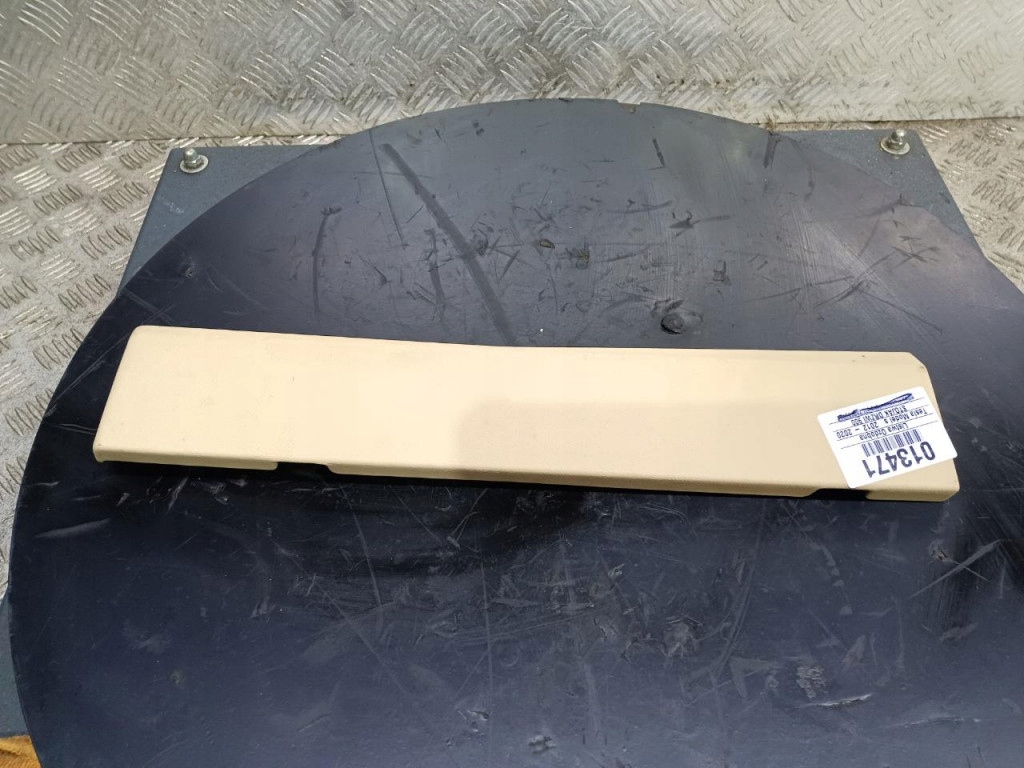 Купить Tesla model s молдинг декоративная защита бардачка пассажира beż правая tesla mode