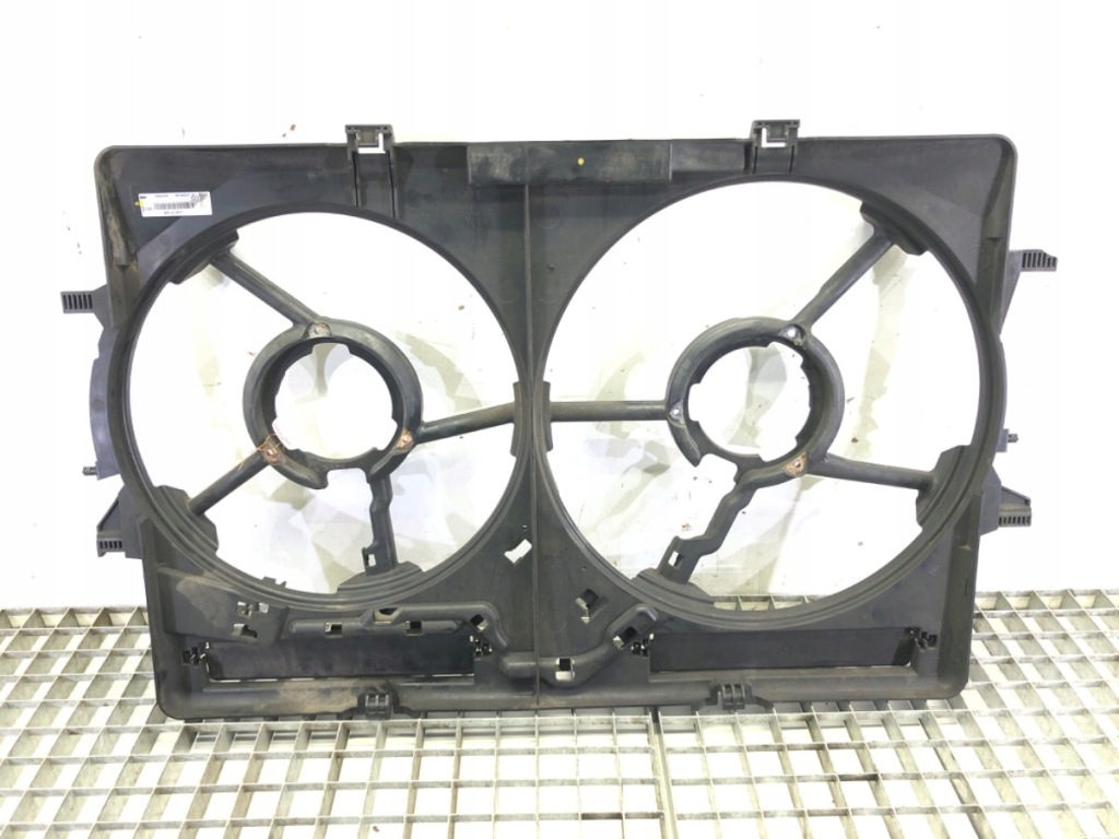 фото №1, Корпус вентиляторов audi q5 08-17 8k0121003p