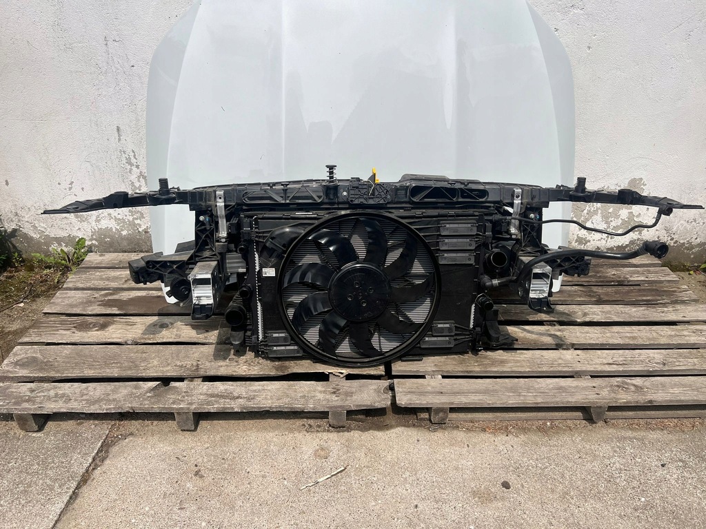 фото №6, Перед kompletny капот бампер лампи крила mercedes cla w118 1.3 144 amg