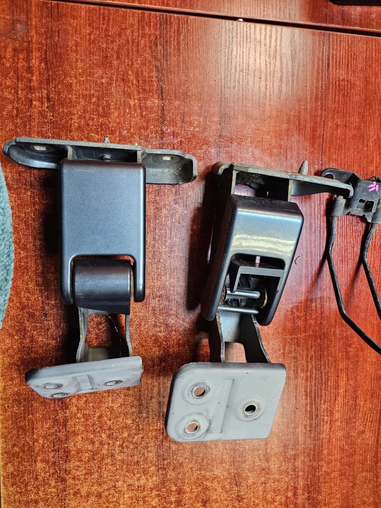 фото №3, Петля петли дверь правый задняя scudo jumpy expert 07-14