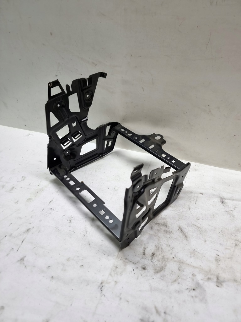 фото №3, Nissan gtr gt-r r35 кронштейн радио