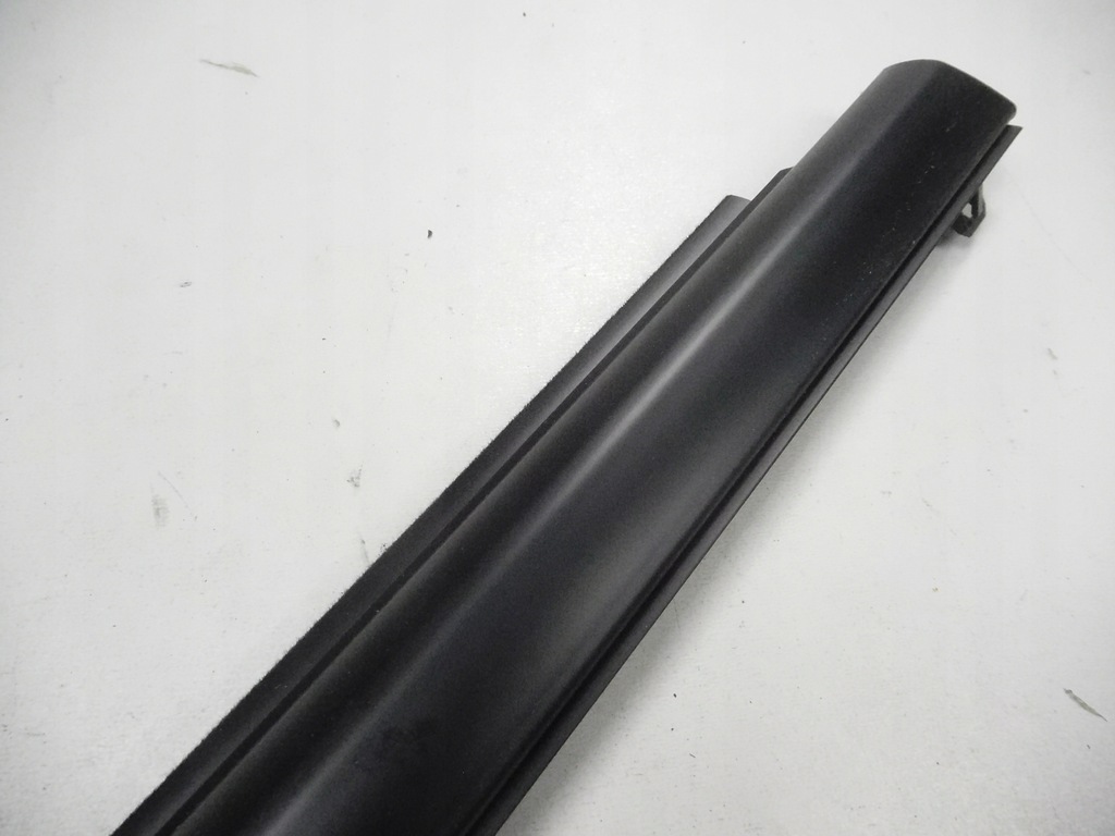 фото №6, Прокладка скло двері лівий задня mazda premacy оригінальний номер c100-50-670d