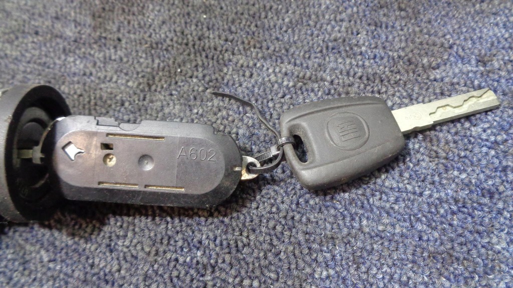 фото №13, Бортовий комп'ютер bsi замок запалювання fiat punto evo 1.4 16v multiair m-air