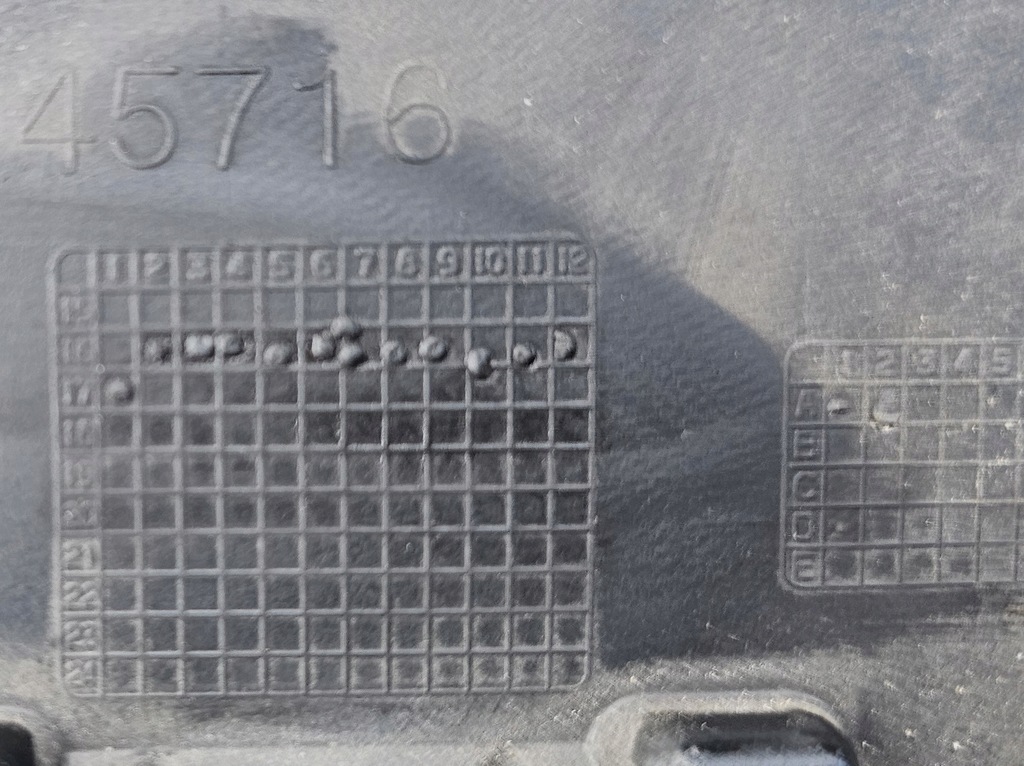 фото №13, Dół бампера спойлер бампер przódi renault scenic iv 4 2016 - orginał