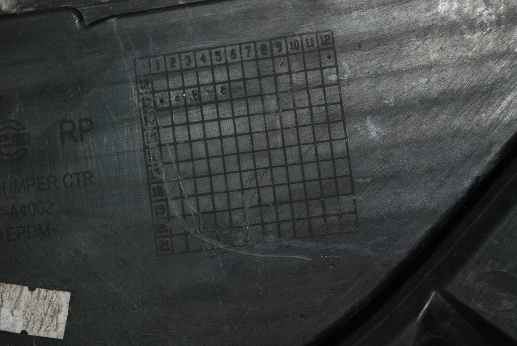 фото №13, Kia carens 4 iv решітка бампера перед передня 86561-a4000