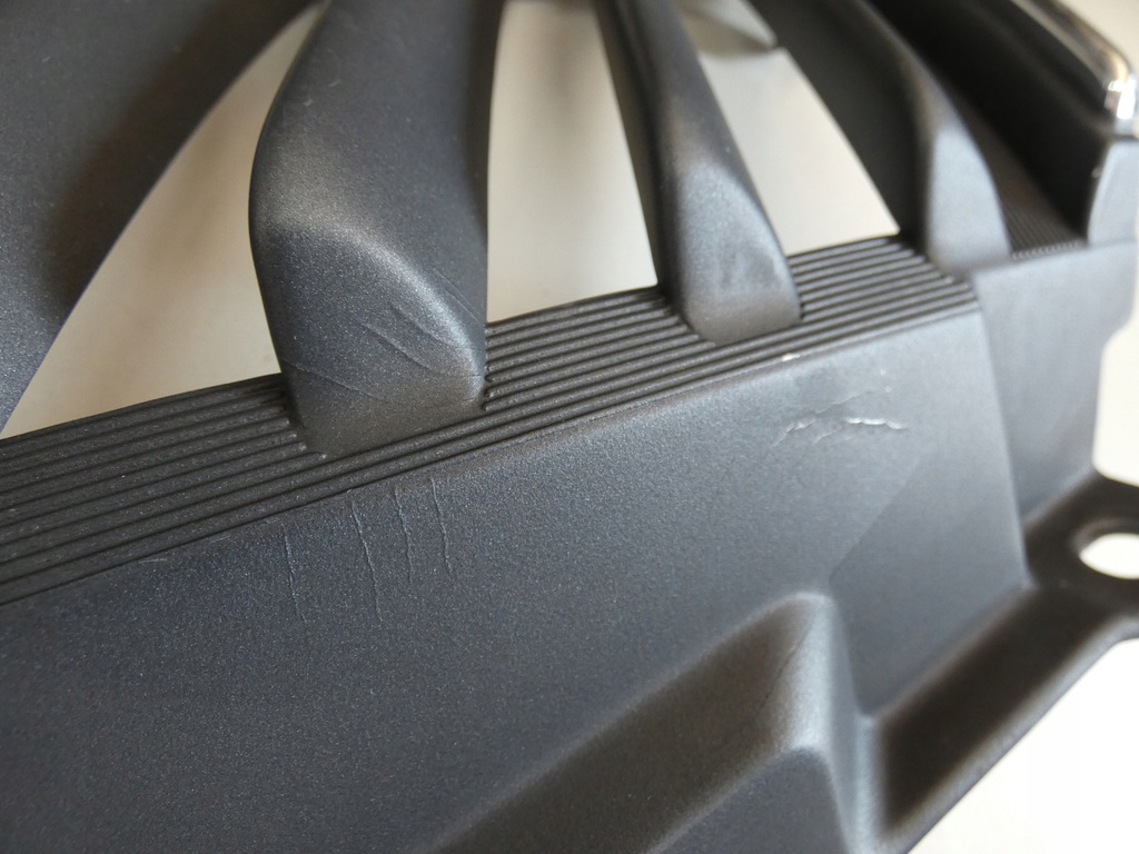 фото №5, Решётка радиатора, решётка радиатора, решётка радиатора mitsubishi l-200 правая 518,