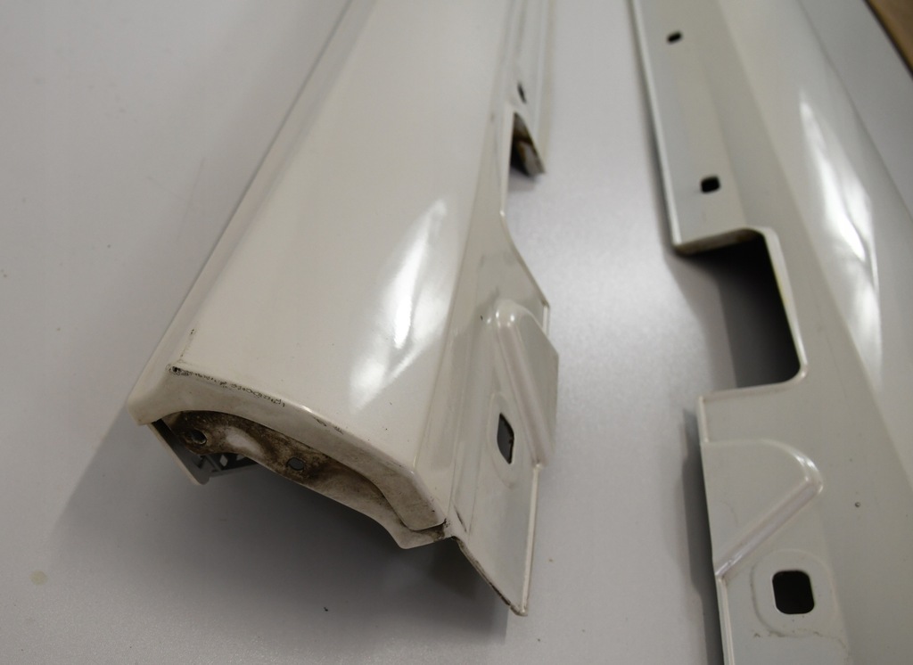 фото №7, Mercedes cls w218 amg молдинг порог порог левая 799