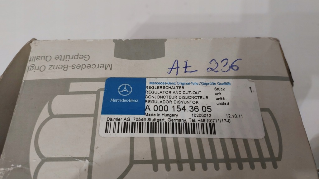 Mercedes s123 w124 регулятор напряжения regler оригинал Доставка