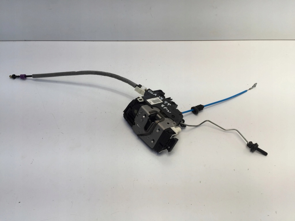 Купить Mercedes gla w156 замок дверь правый левый передний