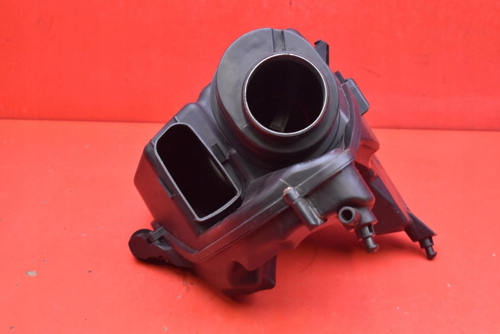 Корпус фильтра воздуха 42496314 opel astra 5 v k 1.4 t 150 km 15-20 в Украине