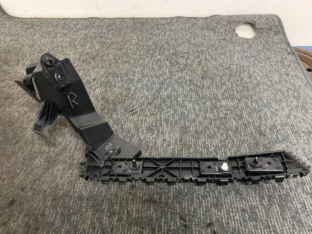 фото №11, Ford mustang mach-e 2021r напрямна кронштейн бампера правий задня оригінал