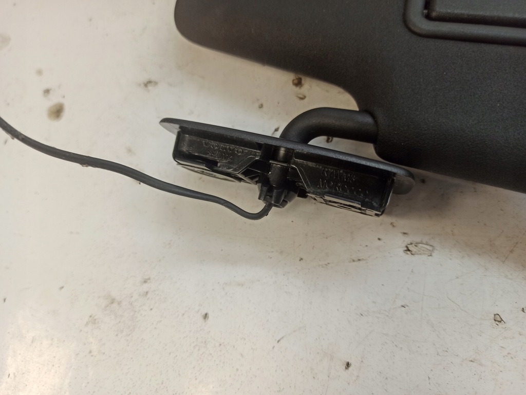 фото №13, Volvo v40 ii 2 сонцезахисний козирок козирки права 31426316