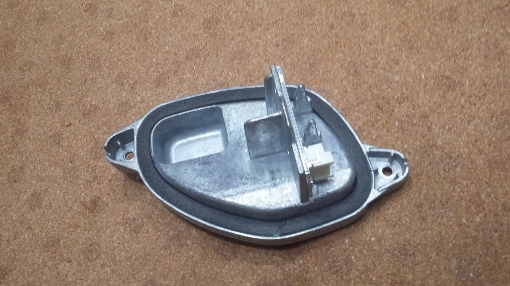 фото №1, Bmw f40 f44 перетворювач модуль led 9448116