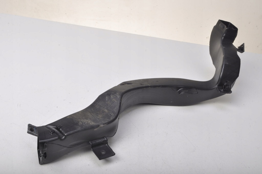 фото №1, Defender l663 3.0 d200 труба воздухозаборник воздуха 21r