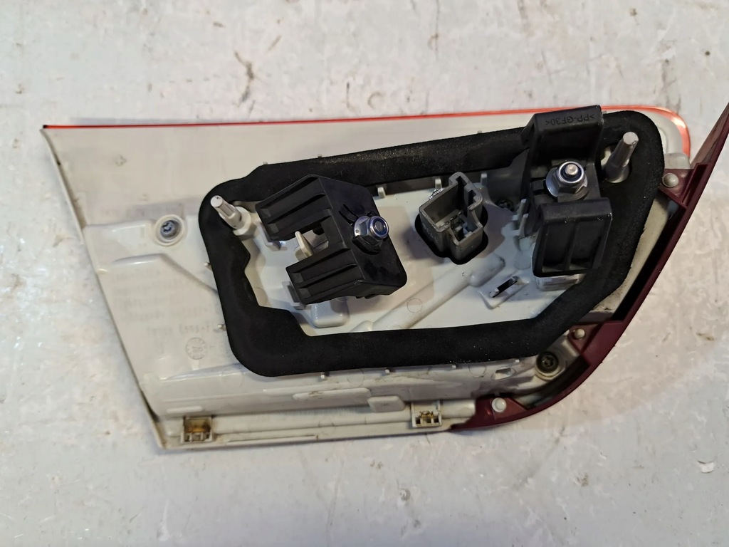 фото №5, Jaguar xe 2017 лампы задние