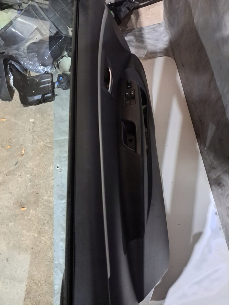 фото №8, Дверь передние левая suzuki swift mk7 sport цвет zce