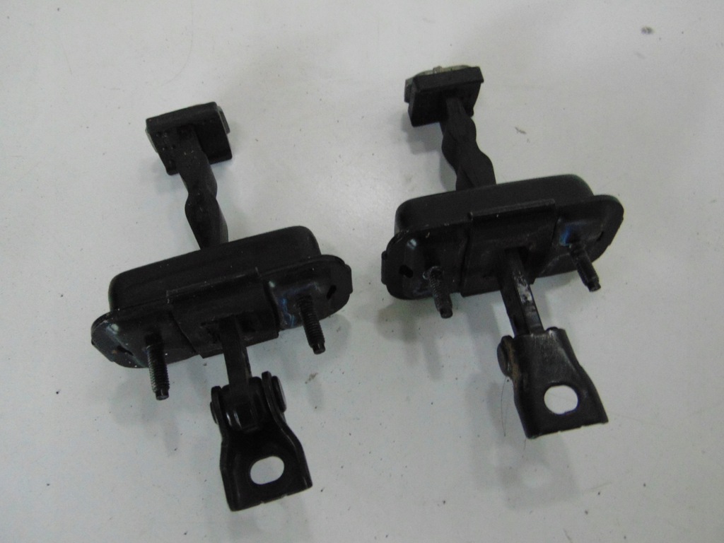 фото №1, Обмежувач двері задня citroen c3 iii