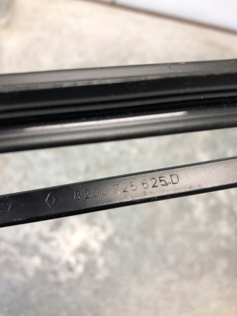 фото №6, Рычаги дворник renault twingo ii 8200725624d 8200725625d