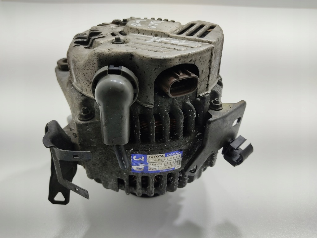 Генератор toyota rav4 2 2.0 vvti 27060-28090 2001-2005 Недорого