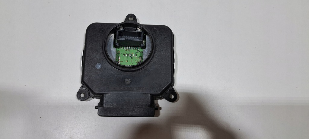 фото №1, Lexus es vii модуль лампы перед 89908-33350