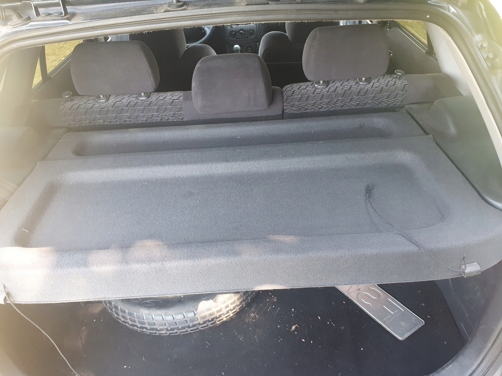 фото №13, Лампа стельовий освітлення кабіни mazda 323f 99-2000 4d 1.6 2.0 16v