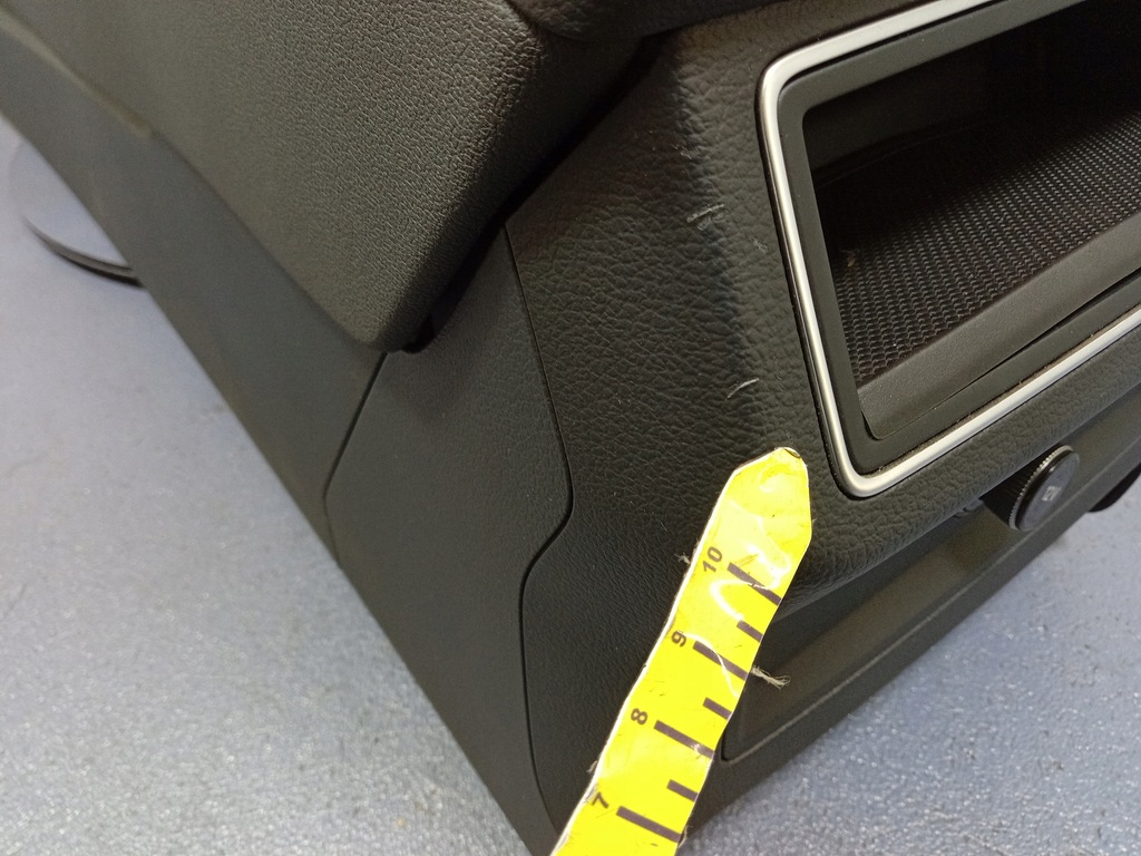 фото №8, Audi a6 c8 туннель средний подлокотник 4k1863241