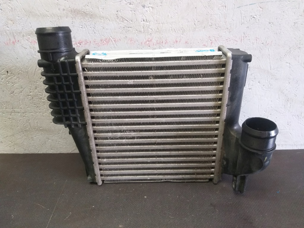 Купити Інтеркулер citroen c4 peugeot 308 3008