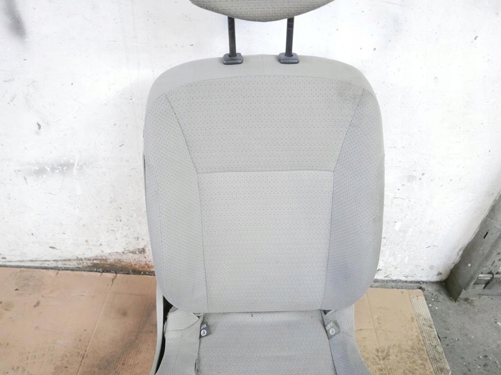 фото №6, Сиденье пассажира правый перед renault clio iii phi