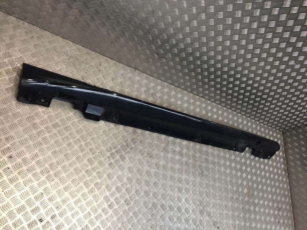 фото №12, Mercedes c-klasa w206 kombi накладка молдинг поріг права a2066982400 040