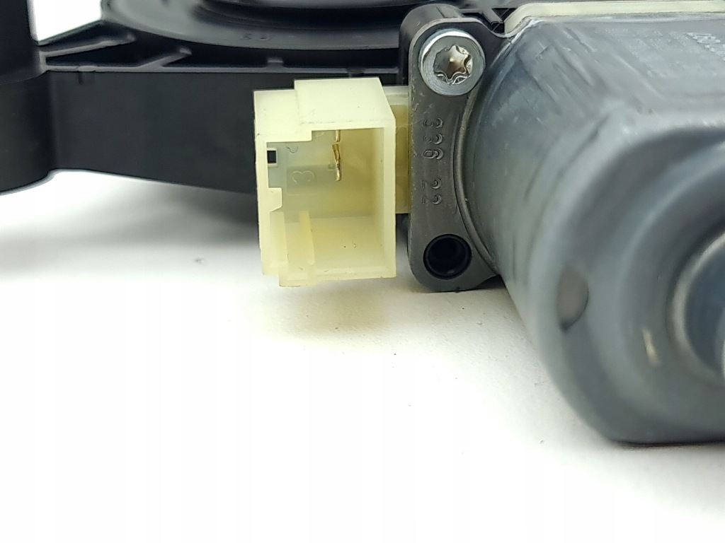 Volkswagen golf viii моторчик стекло дверь передних 2023 5q0959801a Недорого