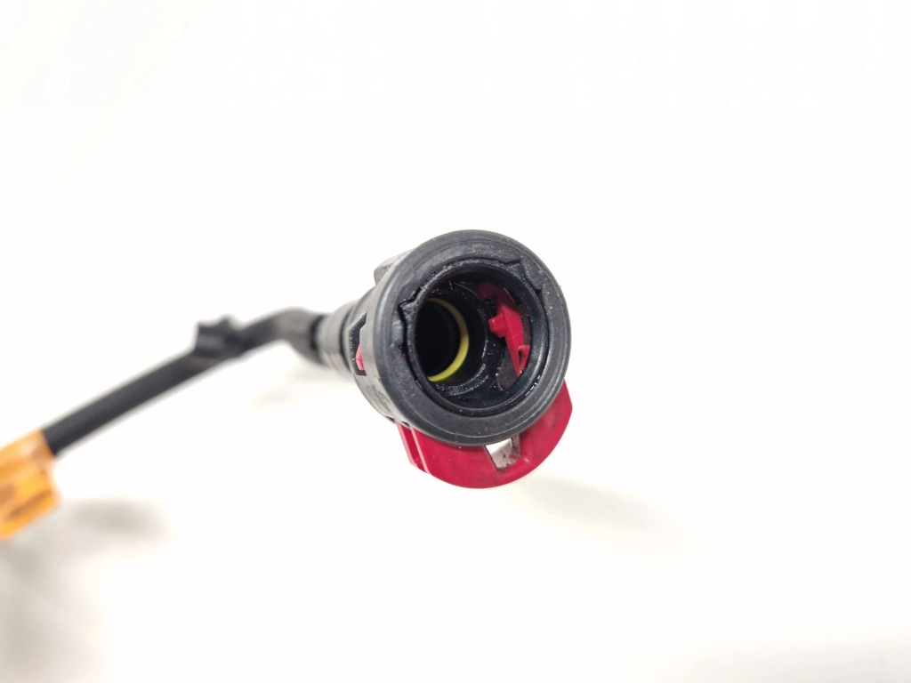 Ford mondeo mk v 2017 шланг паливний Зі Шроту