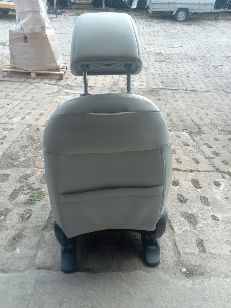 фото №8, Honda jazz v 5 сиденья перед